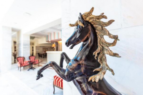 Гостиница Hotel Parc  Мамая